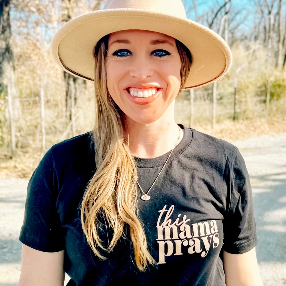 Meet your Posher, Holly